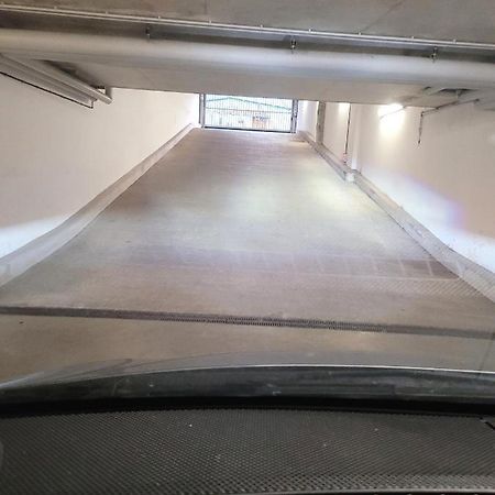 III Appart 2 Pieces, Neuf 200 M De Gare Parking Netflix Evry Courcouronnes Exteriér fotografie