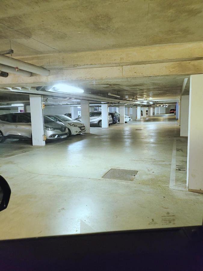 III Appart 2 Pieces, Neuf 200 M De Gare Parking Netflix Evry Courcouronnes Exteriér fotografie